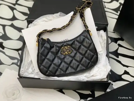 Firstbag Ru HANDBAG HOBO CHANEL 0505
